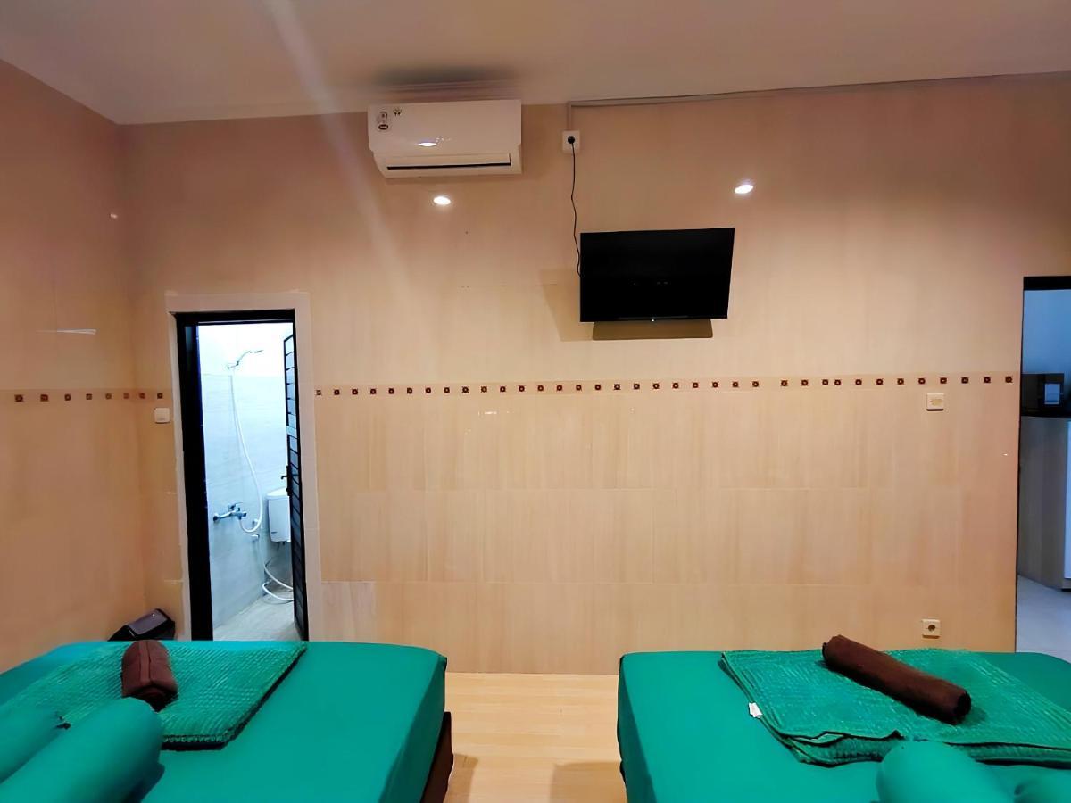 De Patuk Homestay Yogyakarta Extérieur photo